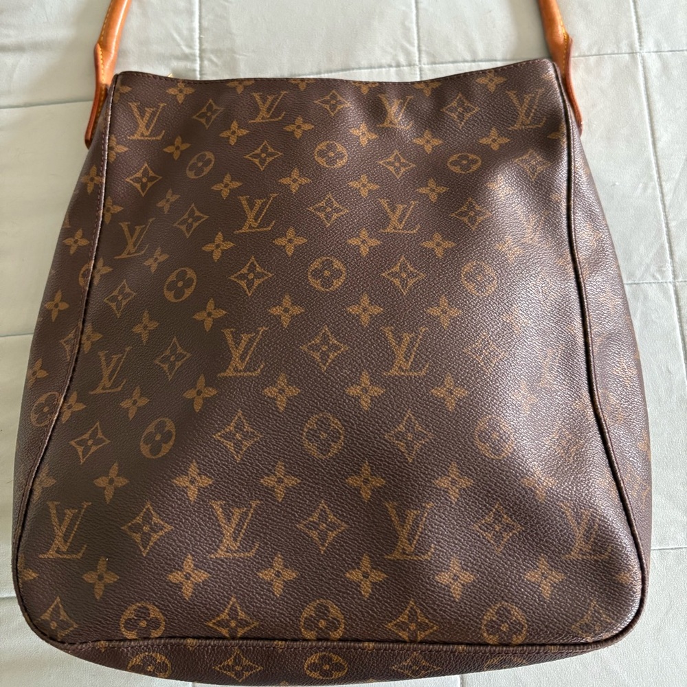 Louis Vuitton monogram shoulder bag